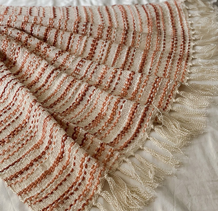 Pink Gradient Knitted Tassel Sofa Blanket – Bohemian Cozy Throw