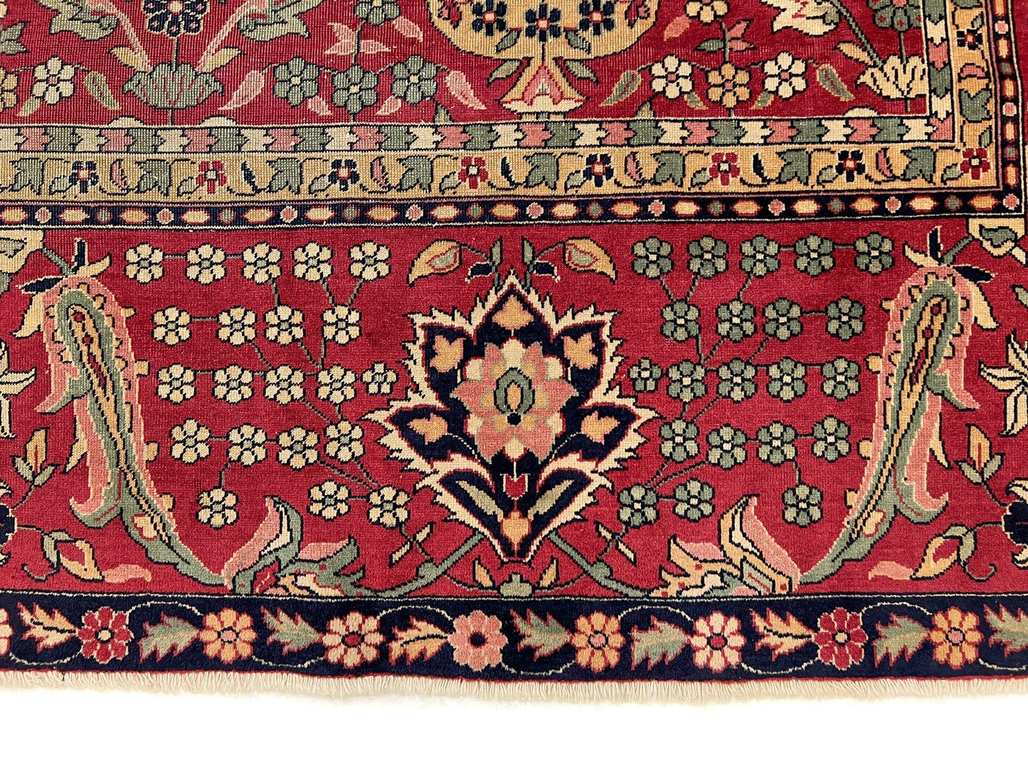 Antique Indian Amritsar Rug - (10'00"x16'02") deep red