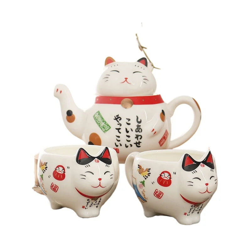 Japanese Lucky Cat Porcelain Tea Set – Cute Maneki-Neko Teapot & Cups with Strainer