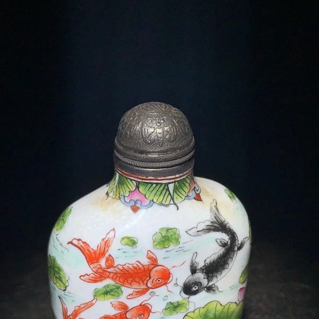 Chinese porcelain antiques collection Cloisonne enamel annual fish snuff bottle