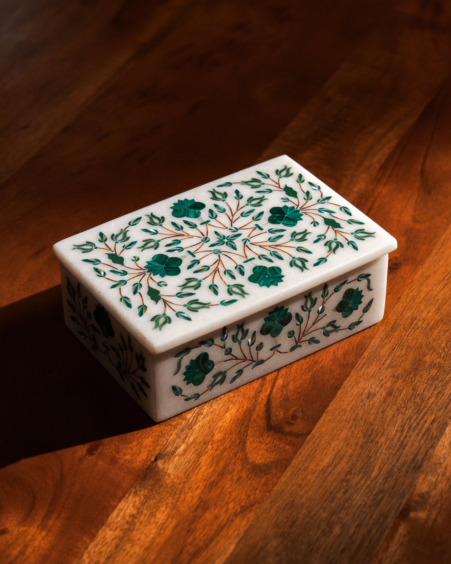 Malachite & White Mother of Pearl Inlay Box