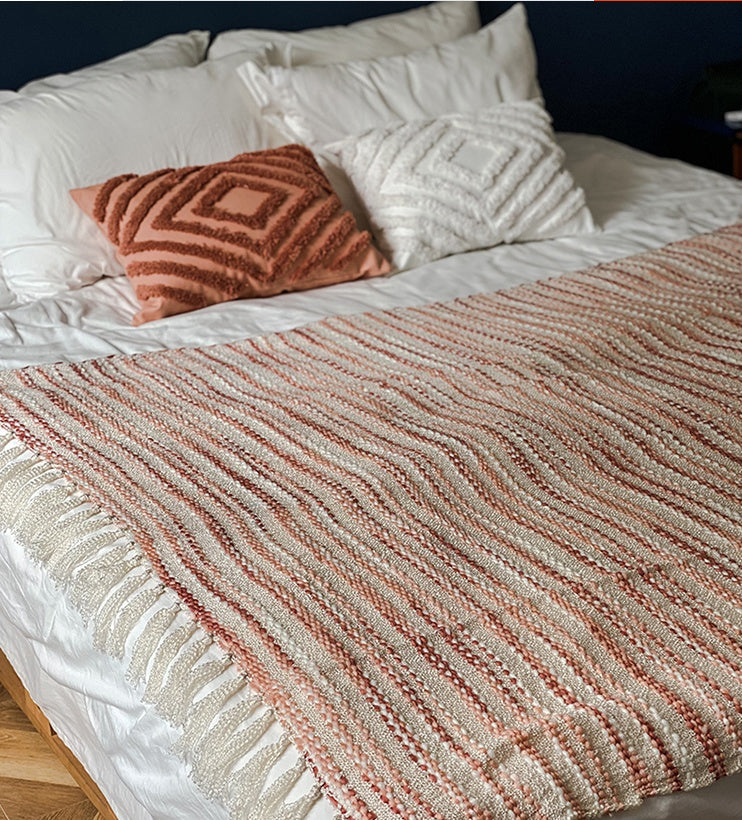 Pink Gradient Knitted Tassel Sofa Blanket – Bohemian Cozy Throw