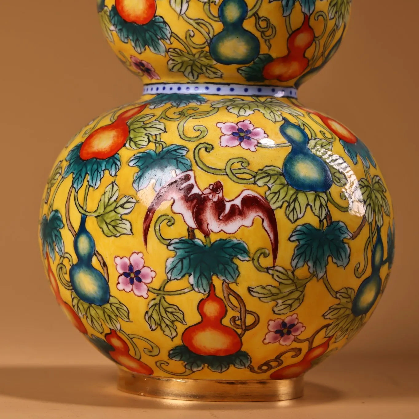 7 Zoll Bronze Cloisonné Fledermaus & Blumen Kalebaschenflasche – Tempel Kalebasse