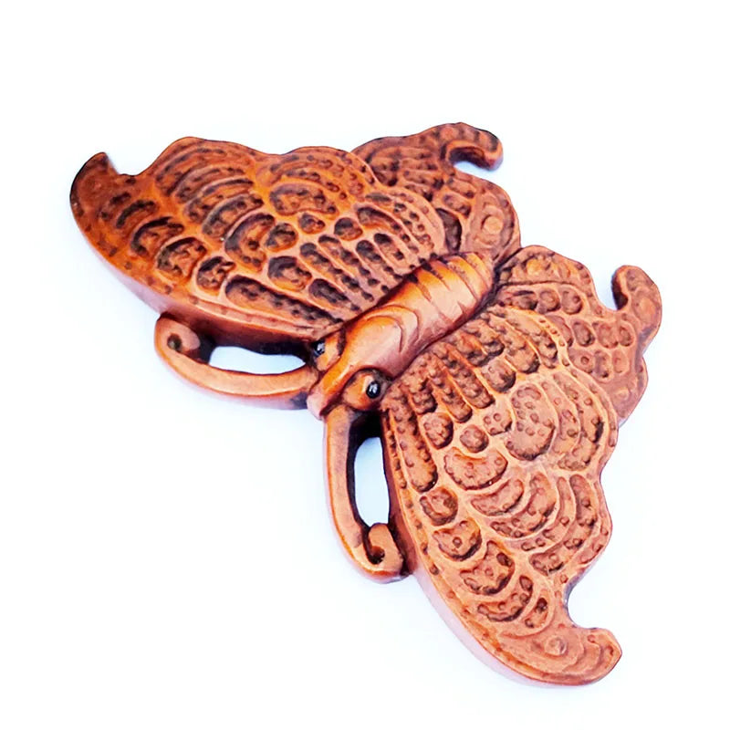 5 cm Buchsbaum Schmetterling Netsuke – Japanische Miniaturskulptur