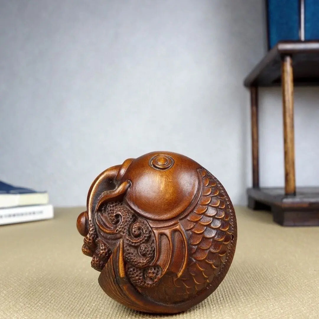 Asian Hand Carved Boxwood Netsuke Figurine cute Fish fengshui Carp statue curio