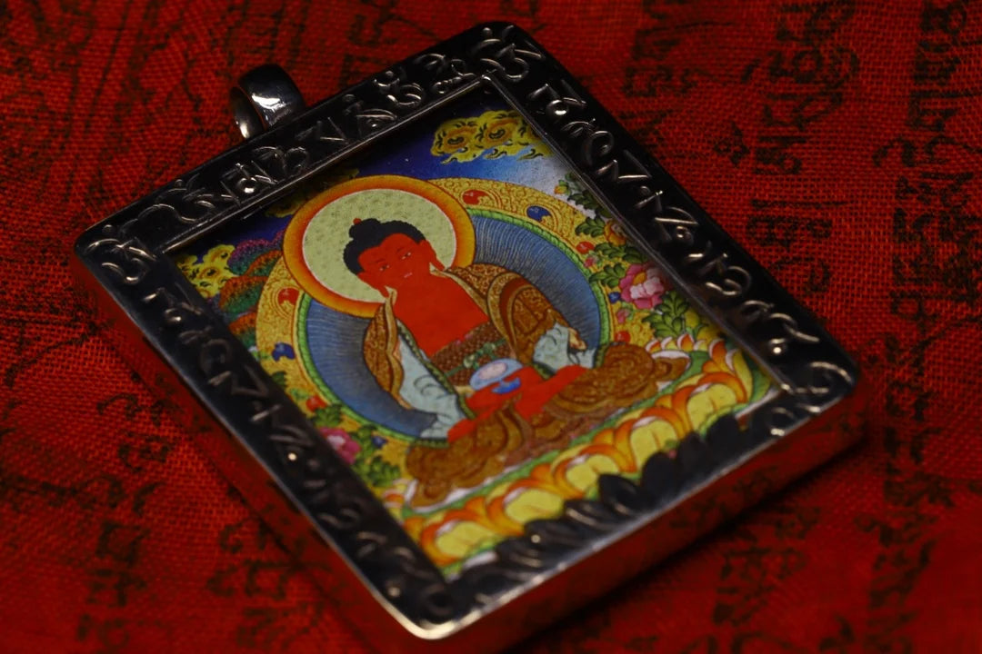 2"Tibetan Temple Collection Old Bronze Gilded silver Hand Painted Thangka Shakyamuni Buddha Pendant amulet Town House Exorcism