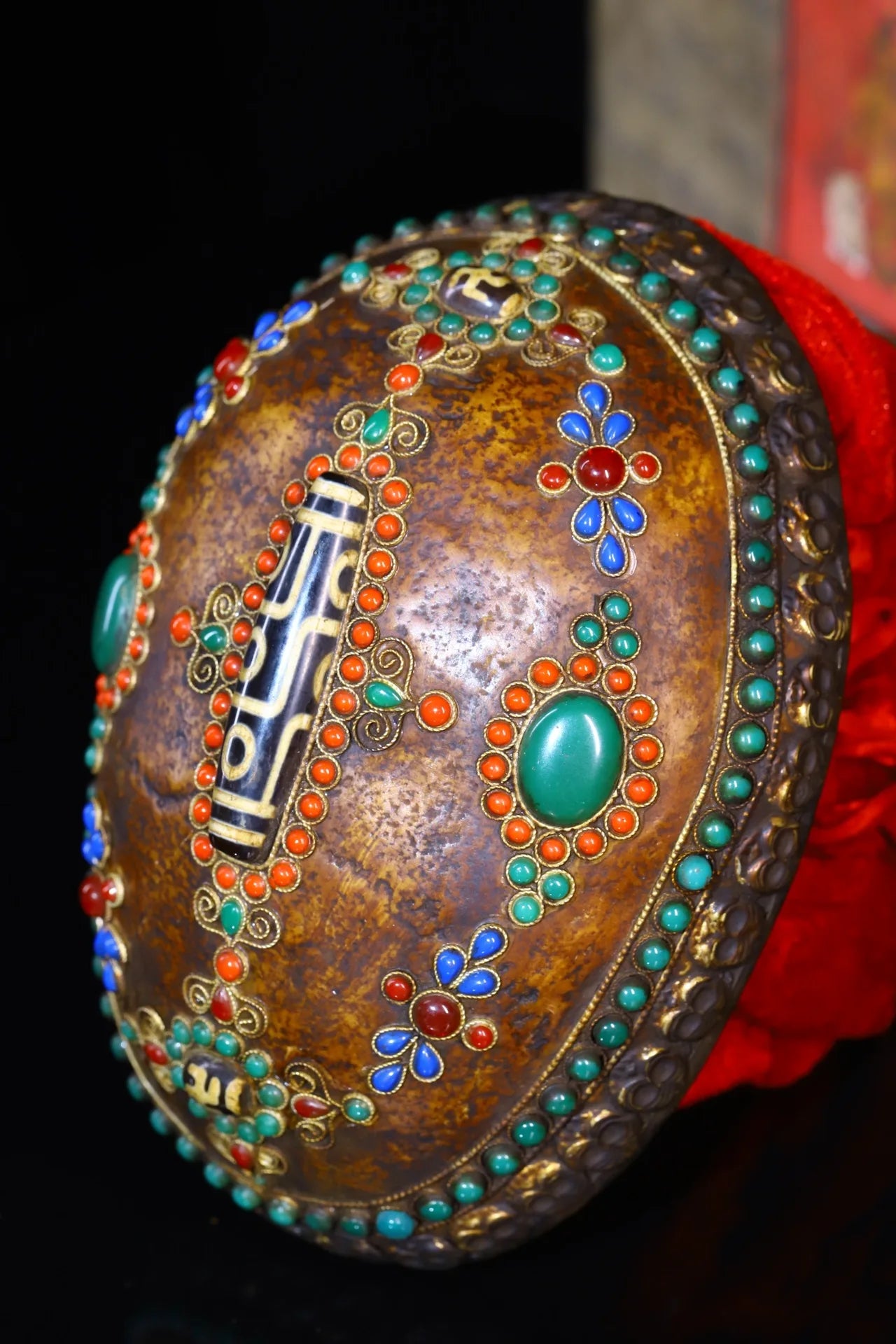 Old Nepalese Gabalā Bowl with Skull & gZi Beads