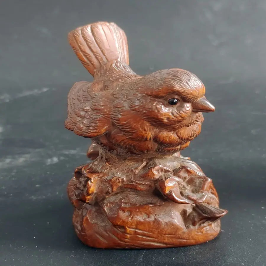 Buchsbaum Elster Netsuke Figur – Chinesische Sammlerminatur