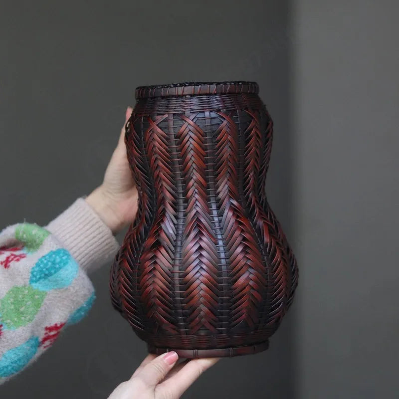 Handmade Gourd-Shaped Bamboo Flower Vase – Woven Ikebana Basket & Zen Floral Container