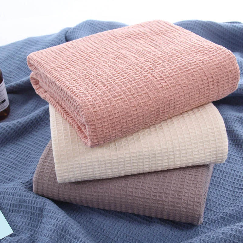 Japanese Pure Cotton Waffle Weave Blanket – Breathable Summer Towel Quilt & Sofa Throw