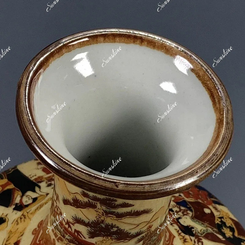 Porzellanfigur japanische Kaiserinwitwe – Schreibtischfigur Deko