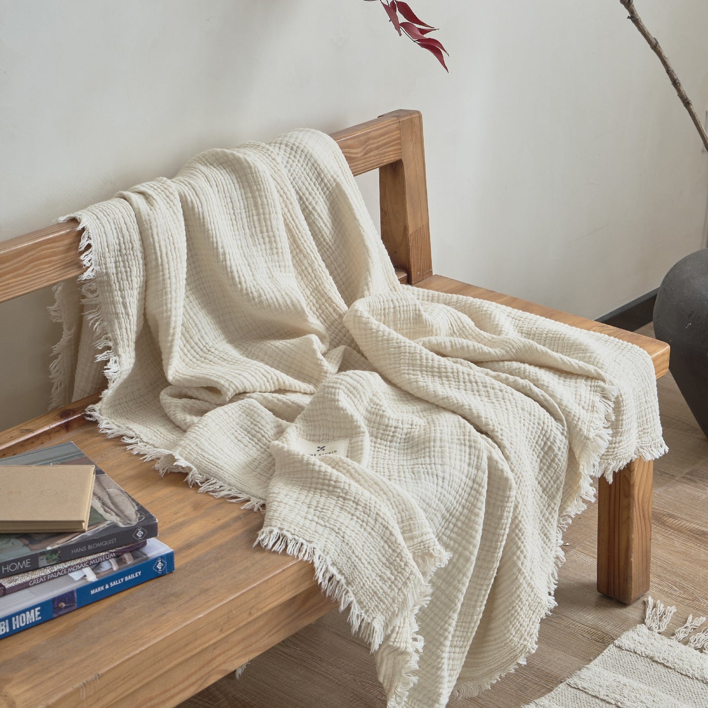 High-quality Japanese Throw Blanket