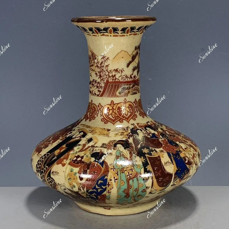Porzellanfigur japanische Kaiserinwitwe – Schreibtischfigur Deko