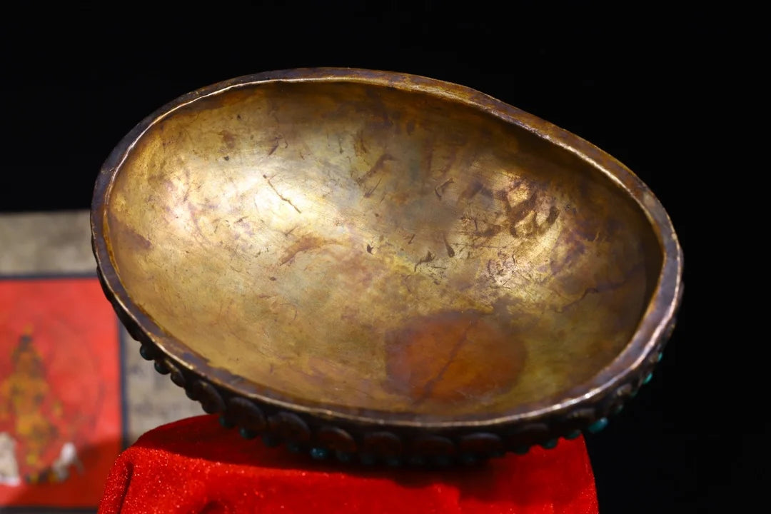 Old Nepalese Gabalā Bowl with Skull & gZi Beads