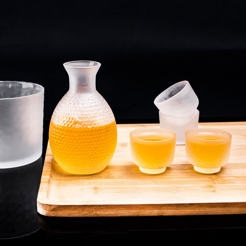 Japanese Style Hammered Glass Pattern 6-Piece Wine Set