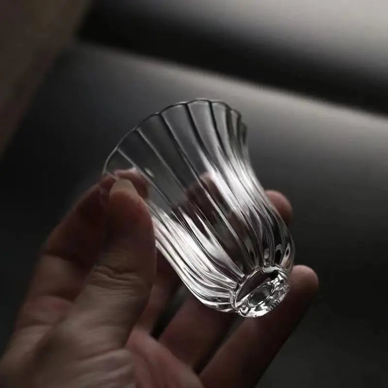50ml Japanese Floral Glass Teacup – Heat-Resistant Gongfu Tasting Cup
