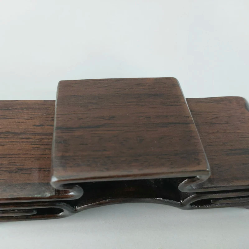 Handgefertigter Dreifach-Präsentationsständer aus Holz – für Schnupftabakflaschen & Figuren