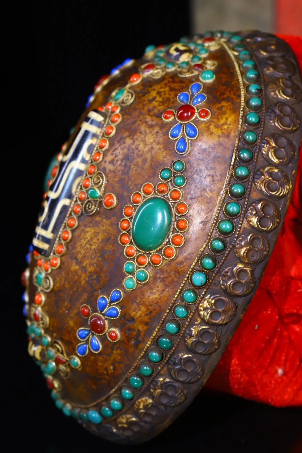 Old Nepalese Gabalā Bowl with Skull & gZi Beads