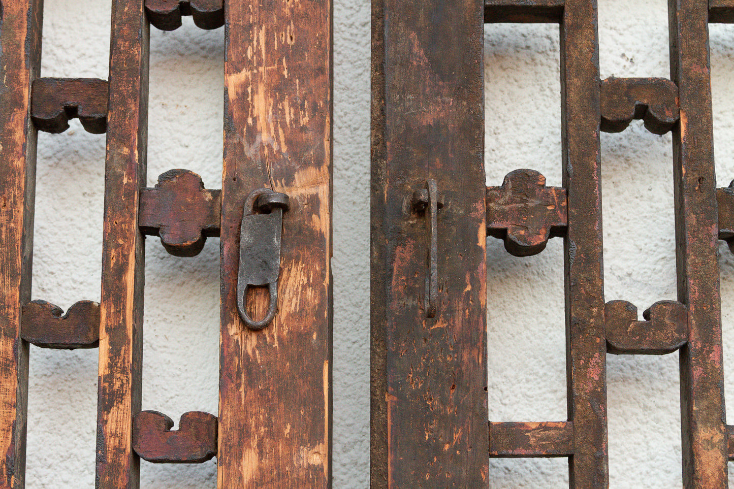 Pair of Antique Qing Dynasty Geometric Lattice Windows