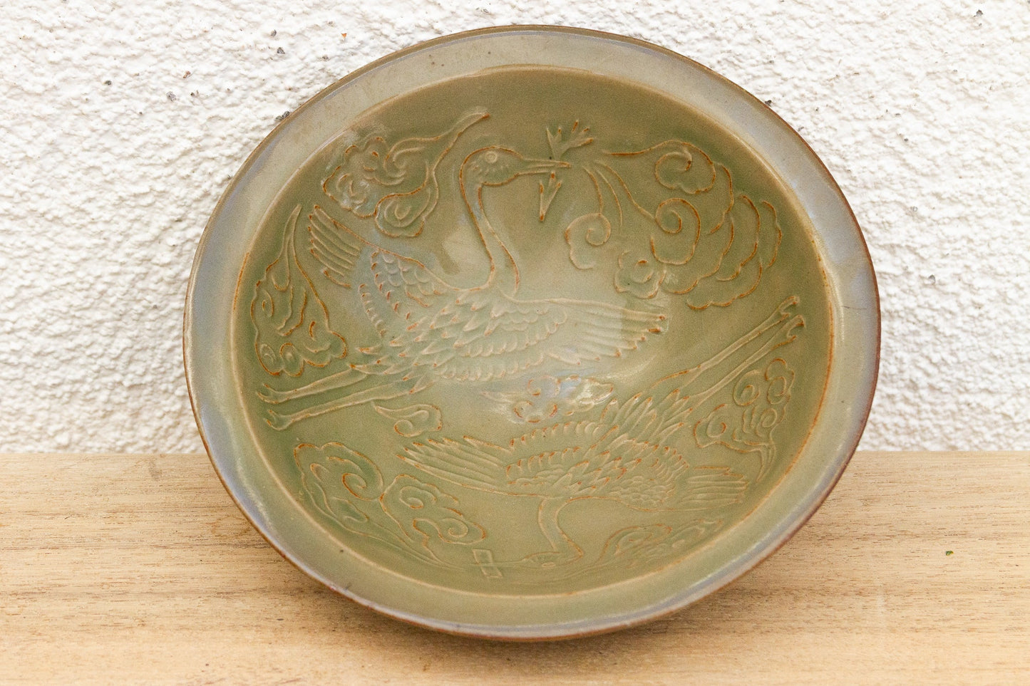 Antique Dragon Engraved Yaozhou Celadon Bowl