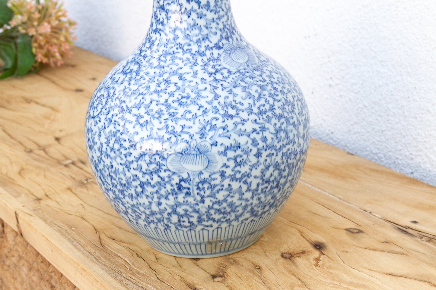 Vintage Blue & White Qinghua Floral Vase