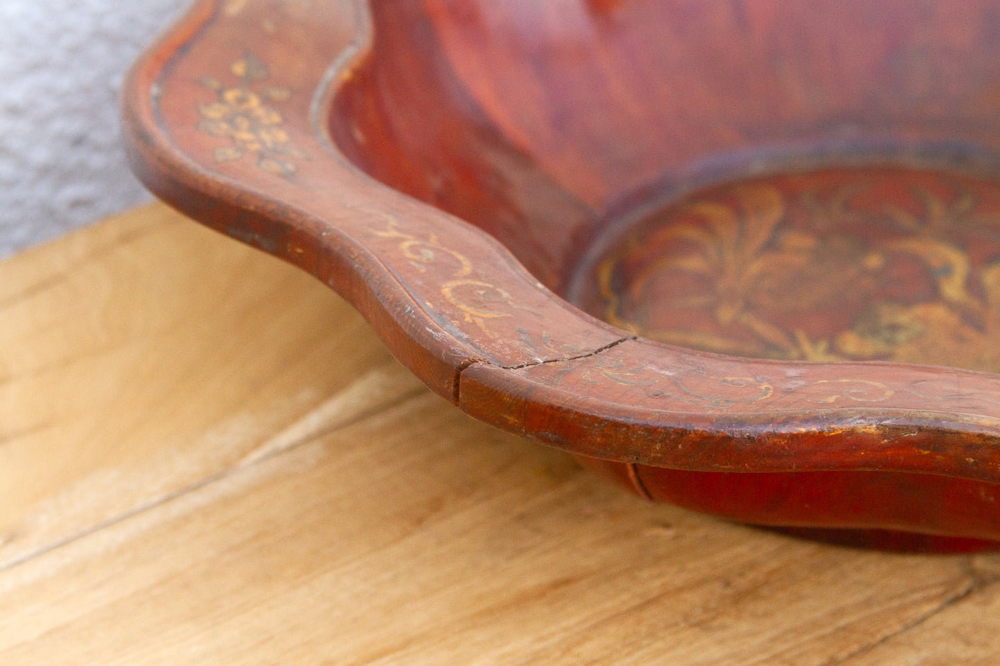 Antique Chinese Gilt Lacquerware Lobed Bowl