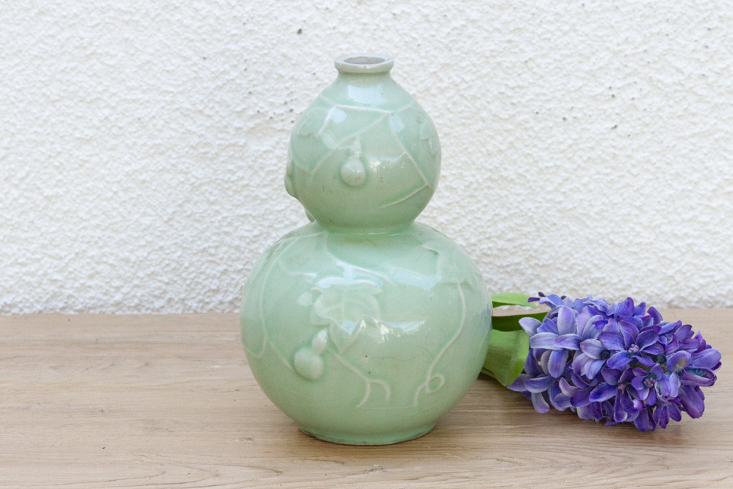 Antique Qing Dynasty Chinese Gourd Celadon Vase
