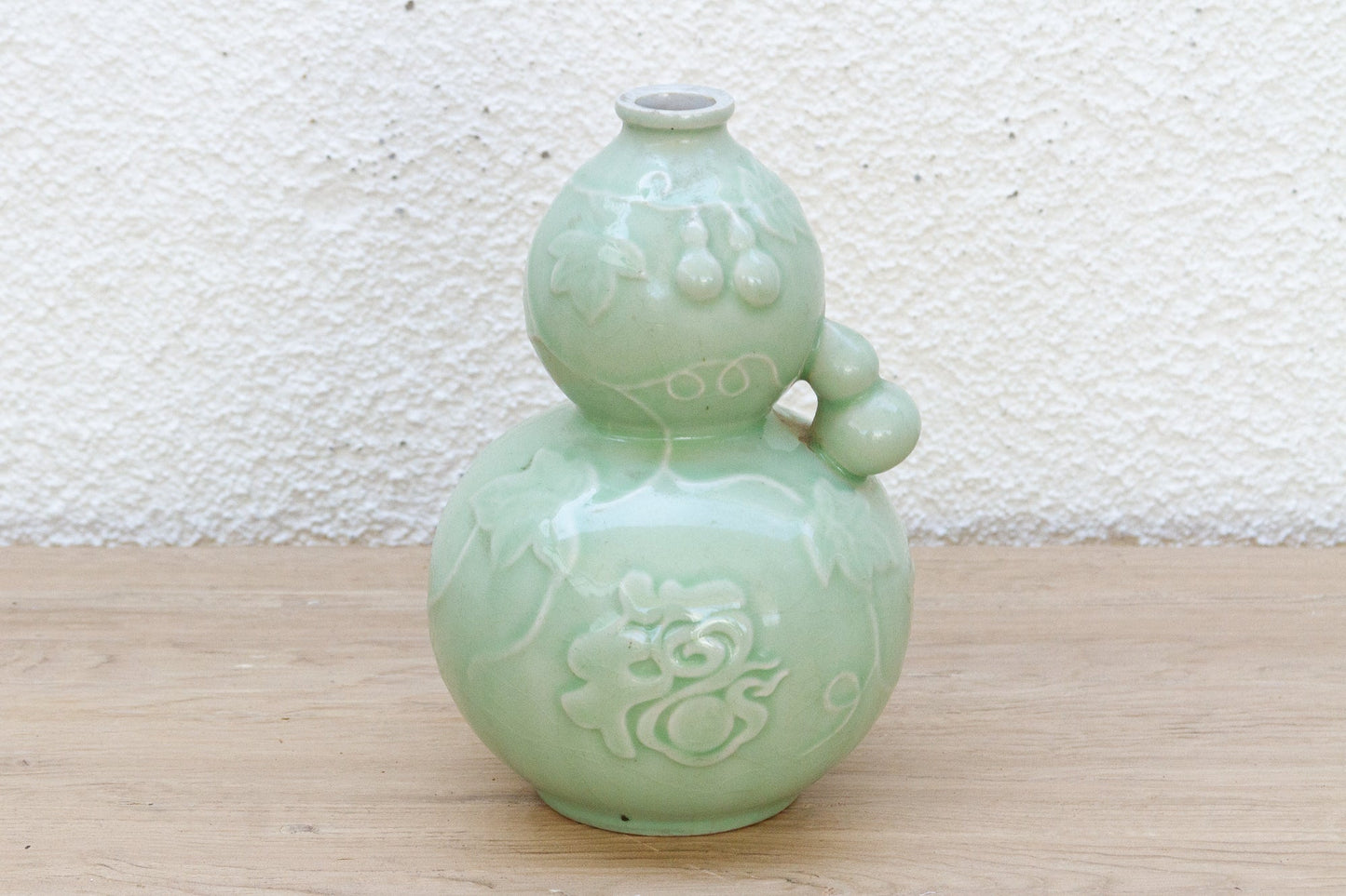 Antique Qing Dynasty Chinese Gourd Celadon Vase