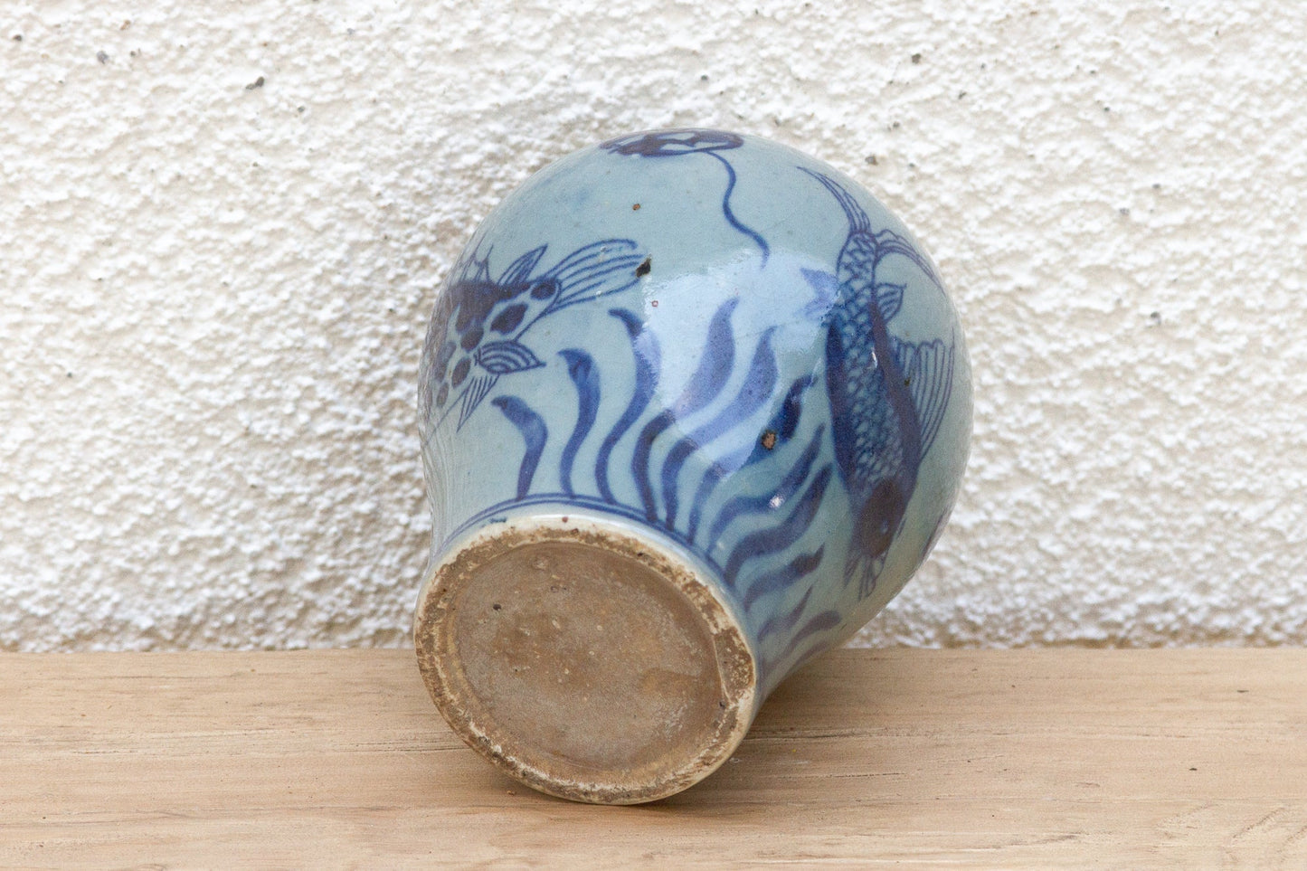 Antique Chinese Fish Motif Jar