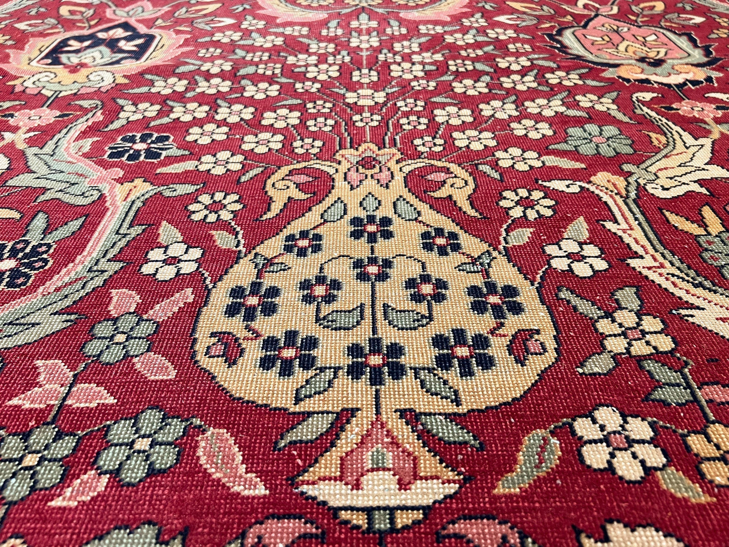 Antique Indian Amritsar Rug - (10'00"x16'02") deep red