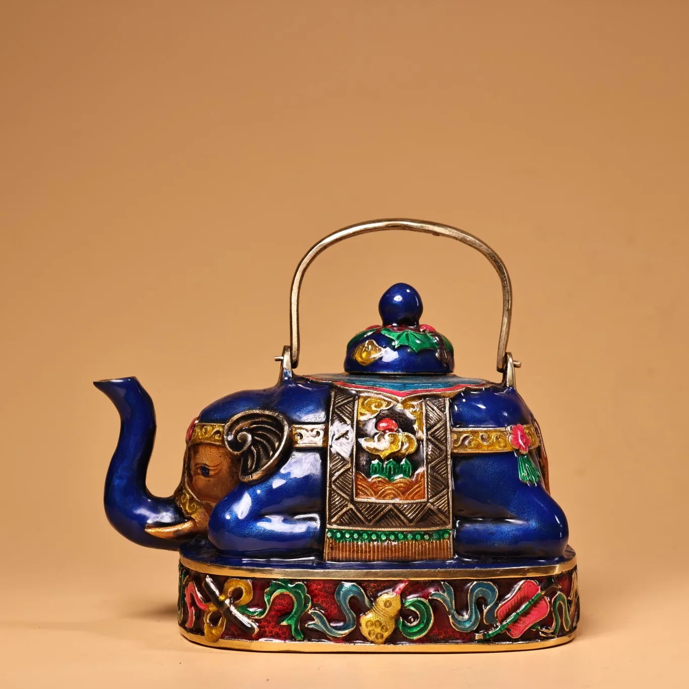 6"Tibetan Temple Collection Old Bronze Cloisonne Elephant Statue Kettle Teapot Flagon Gather fortune Ornament Town house