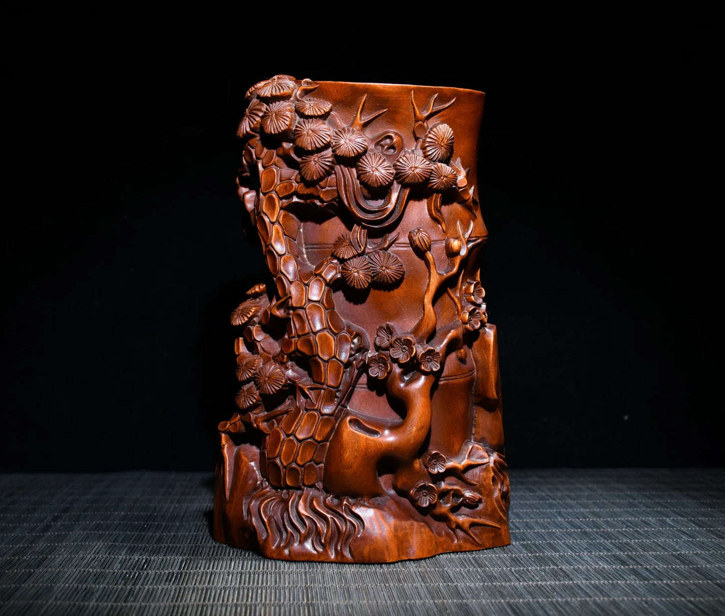 7"Tibetan Temple Collection Old Boxwood Pine needles Welcome Song Pen holder Gather wealth Office Ornaments Town House