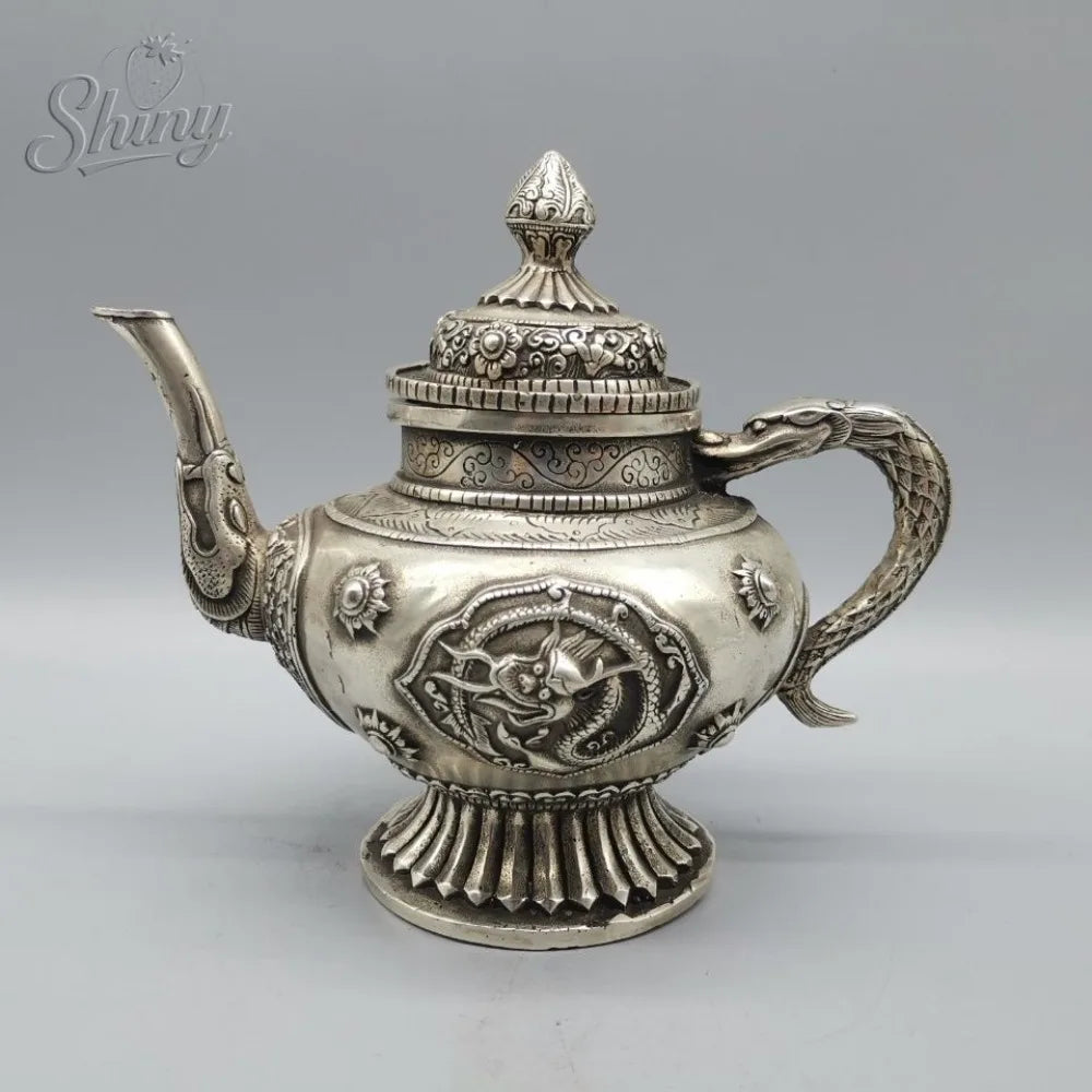 Exquisite alte chinesische Tibet Silber handgeschnitzte Drachenflasche / Teekanne