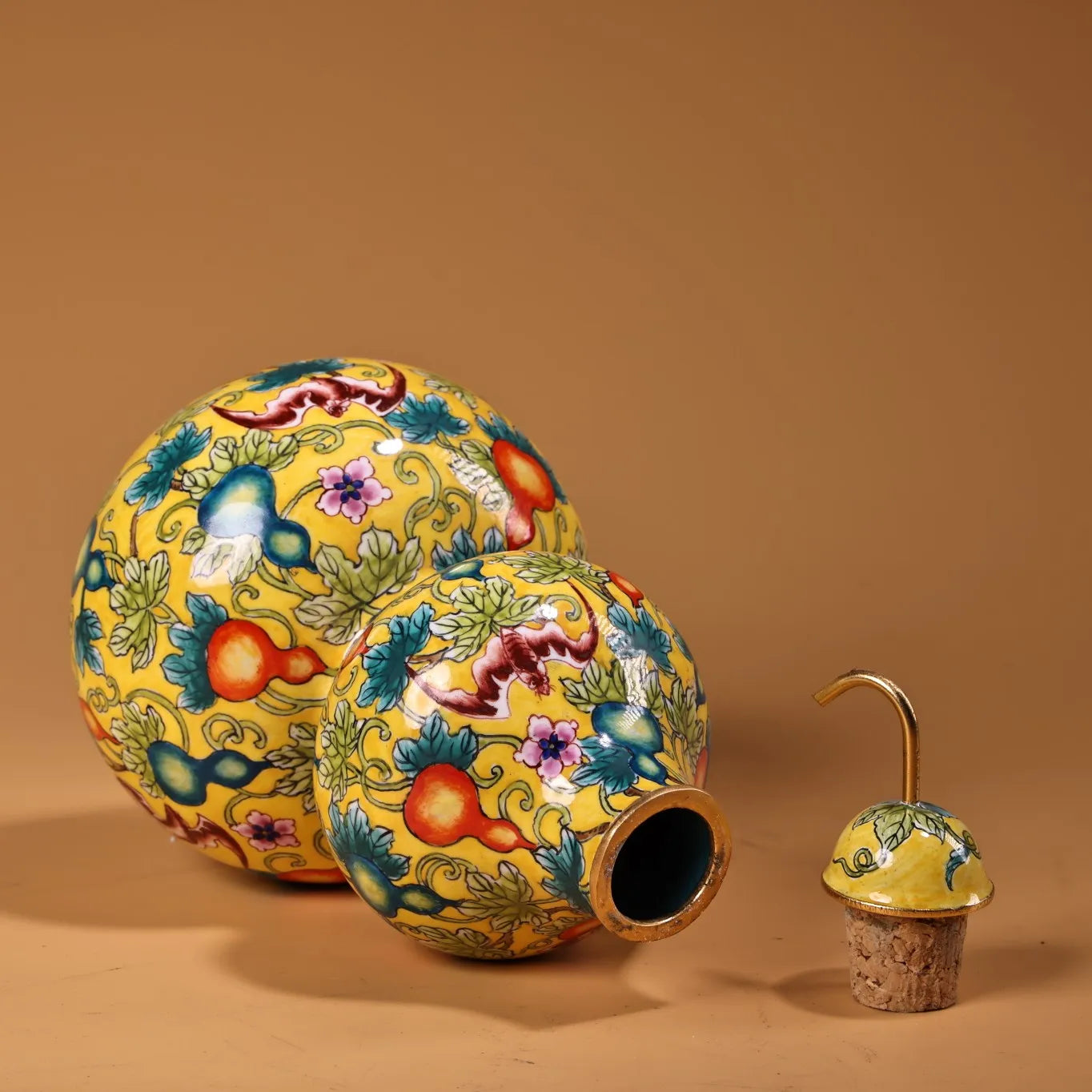 7 Zoll Bronze Cloisonné Fledermaus & Blumen Kalebaschenflasche – Tempel Kalebasse