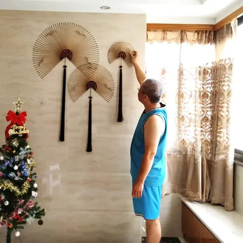 Chinese-Style Wrought Iron Fan-Shaped Wall Sculpture – 3D Oriental Metal Art Mural