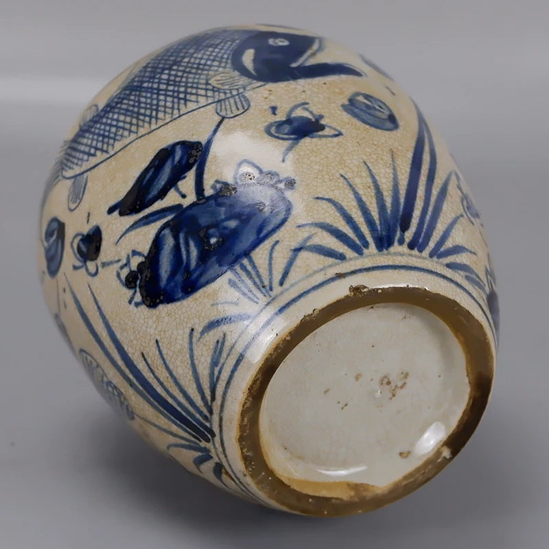 Yuan Blue And White Hand-painted Fish Bath Pattern Lotus Seed Jar