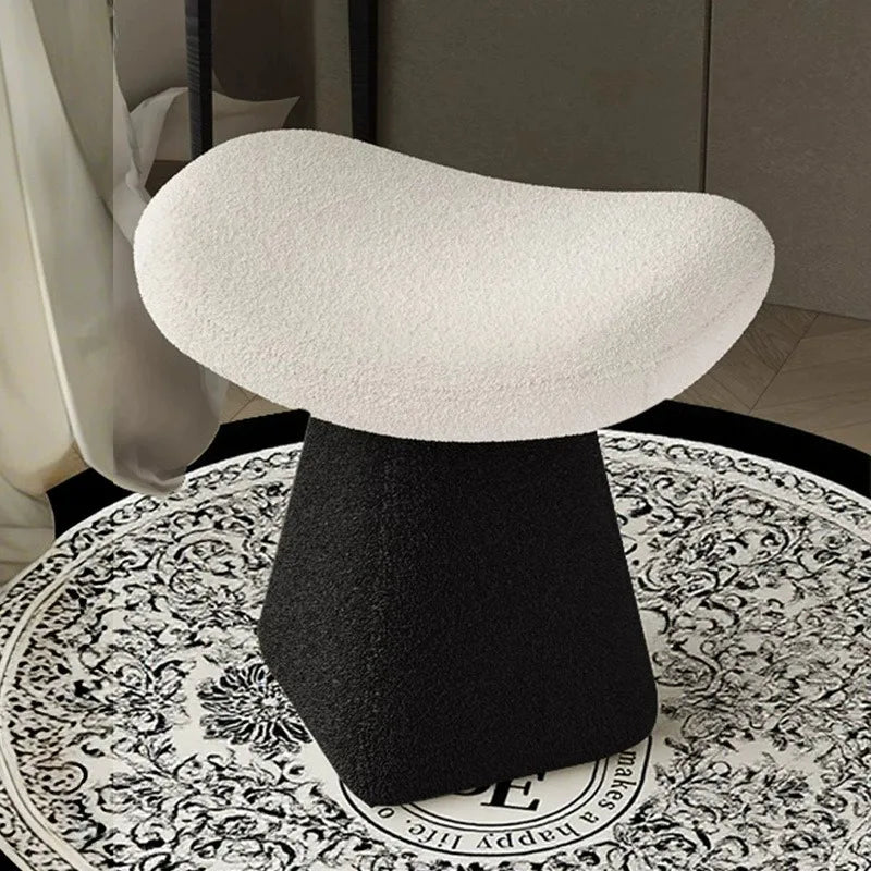Light Luxury Upholstered Vanity Stool – Elegant Makeup Chair & Piano Bench