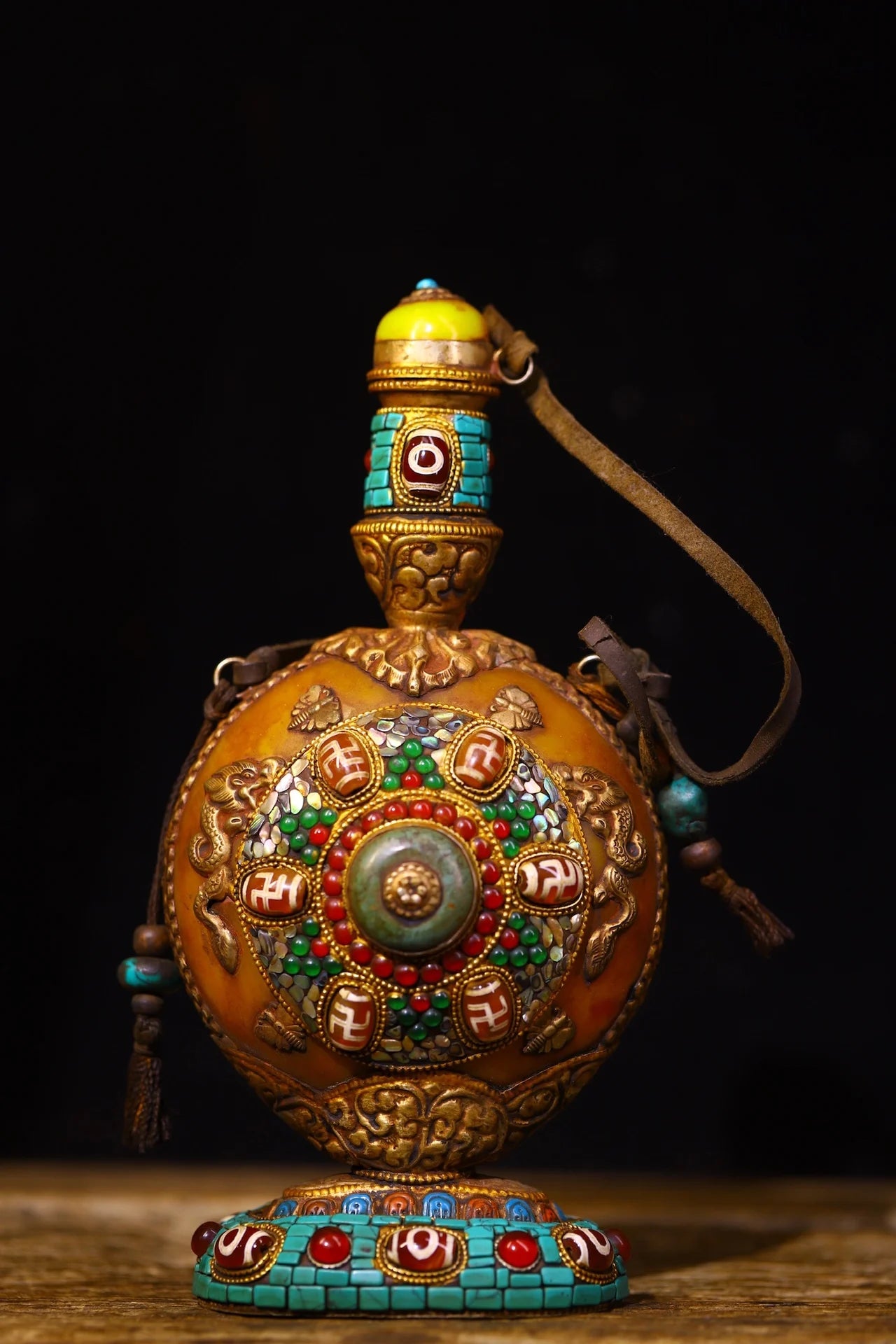 Bienenwachs & tibetisches Silber gZi Schnupftabakflaschen-Amulett – Asiatische Heimdekoration