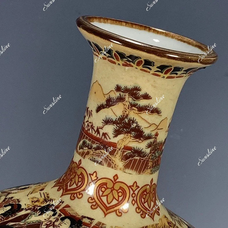Porzellanfigur japanische Kaiserinwitwe – Schreibtischfigur Deko
