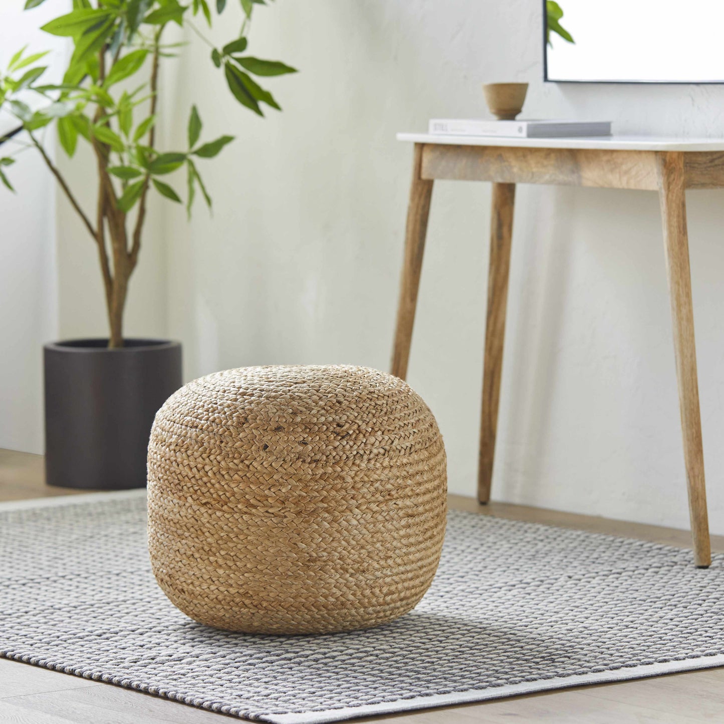 Kaumakani Knitted Jute Round Pouf Ottoman