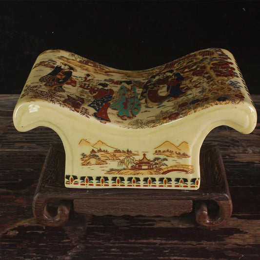 Jingdezhen Antique-Style Porcelain Ingot Pillow – Classical Court Lady Ceramic Ornament